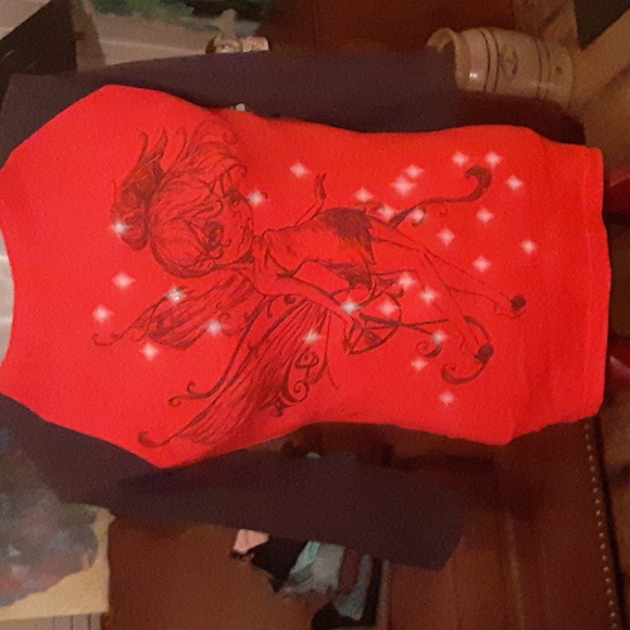 Tinkerbell Disney Tshirt - Picture 2 of 6
